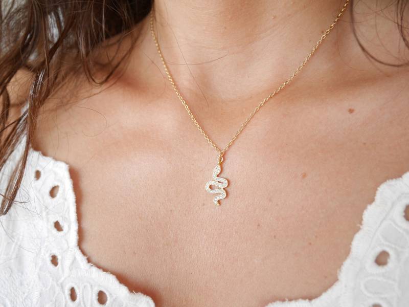Vergoldete Halskette - Schlangenkette Goldene Schlange Tier Boho Kette Anhänger Diamanten Transparente Strasssteine von silverbirdjewels