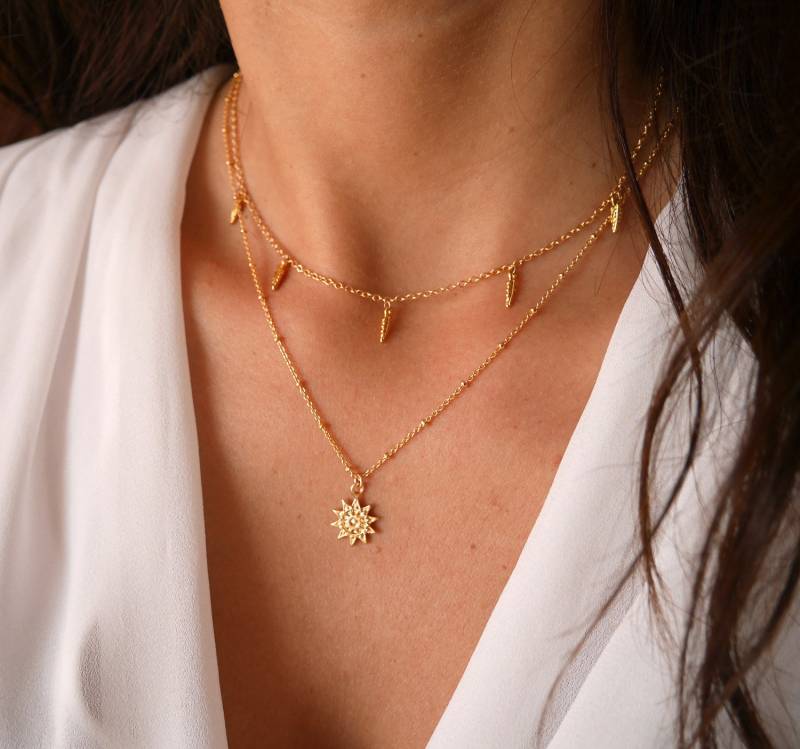 Weihnachtsgeschenk - Set Mit 2 Vergoldeten Halsketten Sonnenkette Goldene Sonne Sonnenschmuck Boho-Chic Boho Federn Geschenk Für Frauen von silverbirdjewels