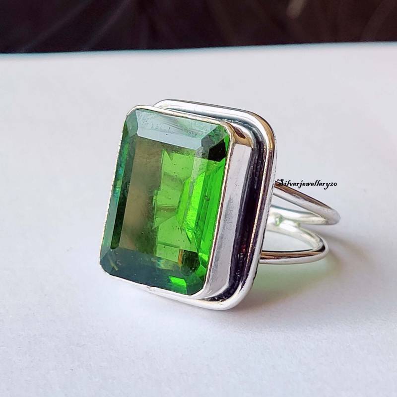 Wunderschöner Peridot Ring , 925 Sterling Silber Handgemachter Geburtstagsgeschenk Frauen Designer Silberschmuck von silverjewellery20