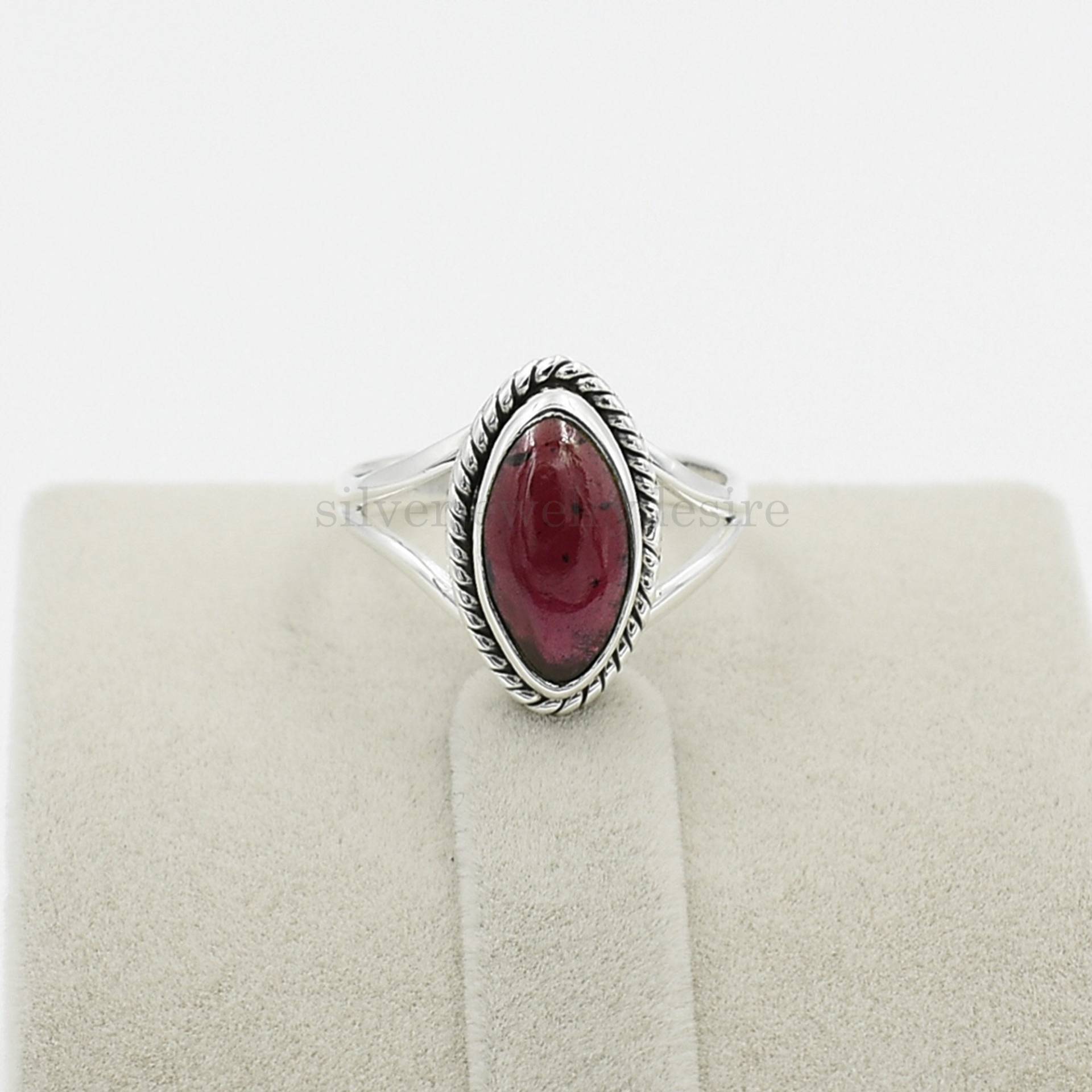 Natürlicher Granat Ring, 925 Sterling Silber 7x14 Mm Marquise Boho Statement Frauen Ringe, Geschenk Für Frau von silverjewelrydesire