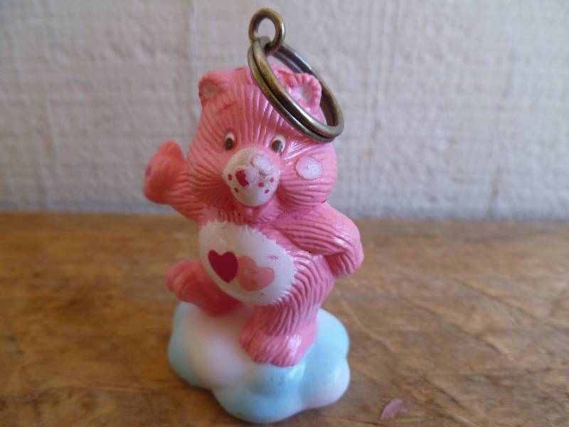 Care Bear Love A Lot Schlüsselanhänger 6, 5 cm Groß 1985 Care Bear Love A Lot Schlüsselanhänger 6, 5 cm Groß 1985 von silverliningtoys