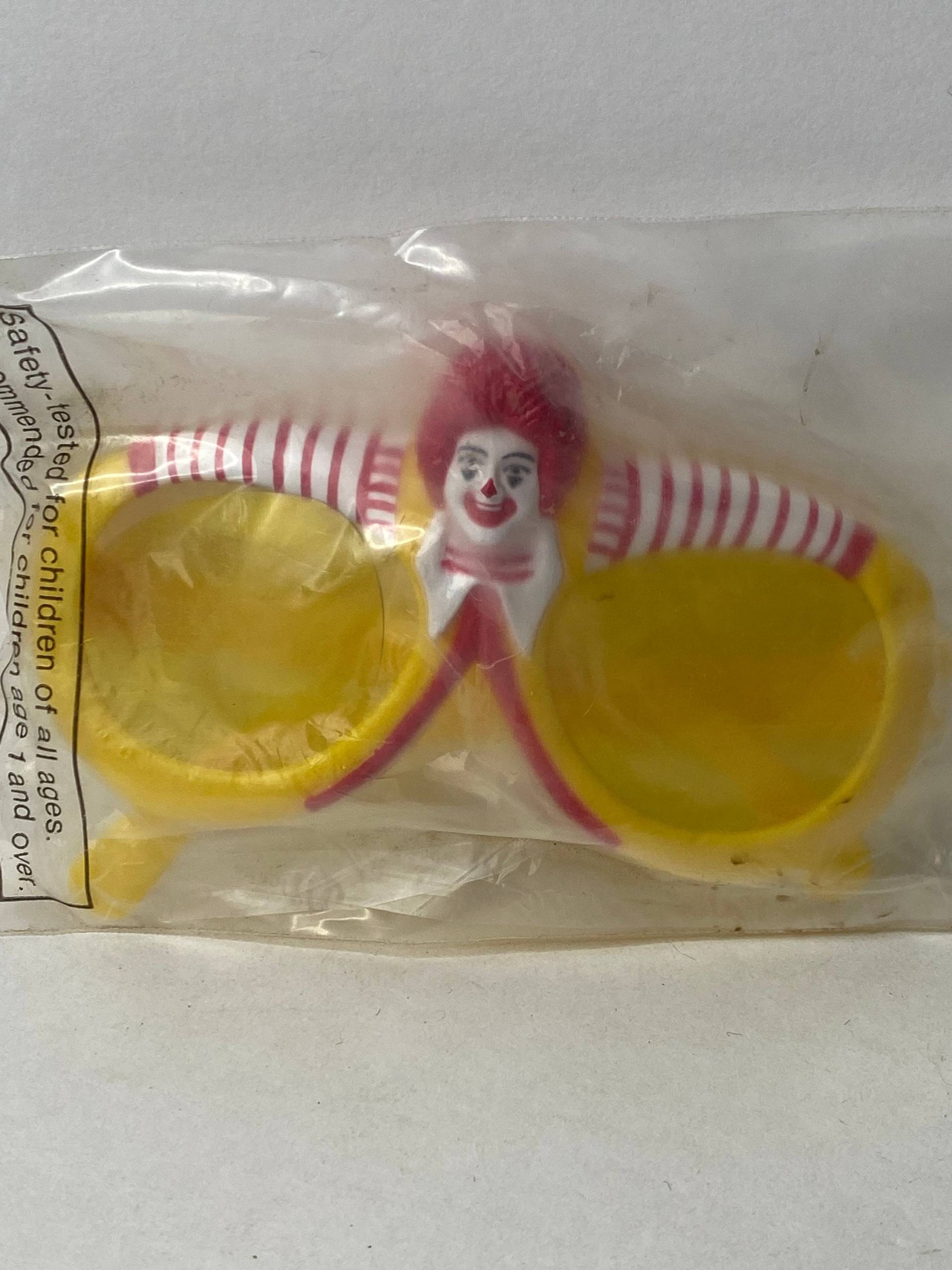 Cristronaldmcdonald Sonnenbrille 5 "Weit 1995 Neu in Tasche Happy Meal Spielzeug Cristronaldmcdonald Sonnenbrille 5 "Weit 1995 Neu in Tasche Happy Meal Spielzeug von silverliningtoys