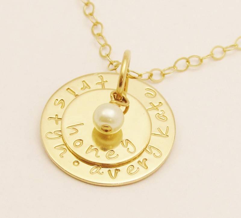 Mini Mami Familienerbstück Geschichte Halskette... Personalisierten Andenken Schmuck...14K Gold Anhänger... Kostenloser Versand Mini Mami Familienerbstück Geschichte Halskette... Personalisierten Andenken Schmuck...14K Gold Anhänger... Kostenloser Versand von silverpress