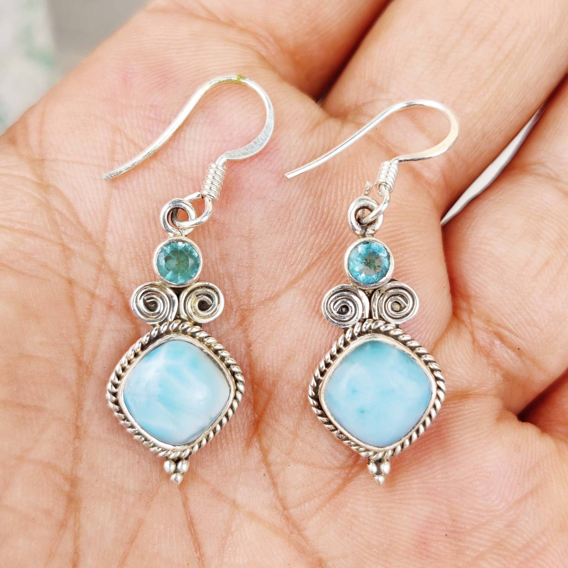 Larimar Ohrring // 925 Sterling Silber Wunderschöner Edelstein Silberschmuck Sorgenohrring Blautopas von silverringstoreshop