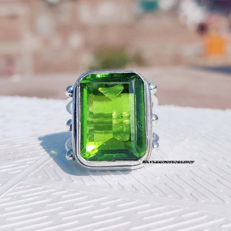 Peridot Ring, 925 Sterling Silber Handgemachter Boho Edelstein Frauen Statement Einzigartige Schöne Geschenke von silverringstoreshop