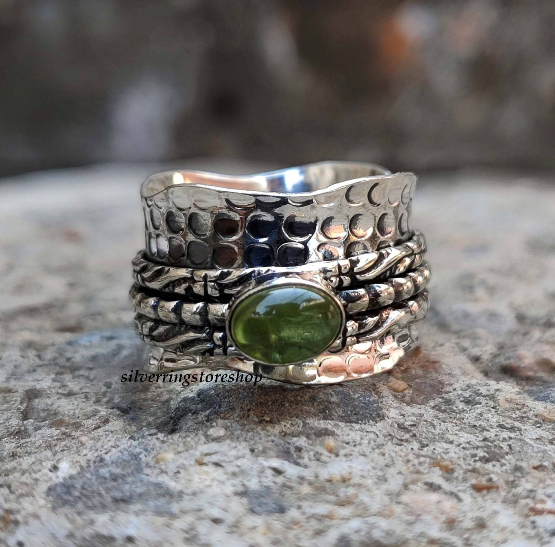 Peridot Spinner Ring, 925 Sterling Silber Handgemachter Edelstein Frauen Statement Angst Fidget Geschenke von silverringstoreshop