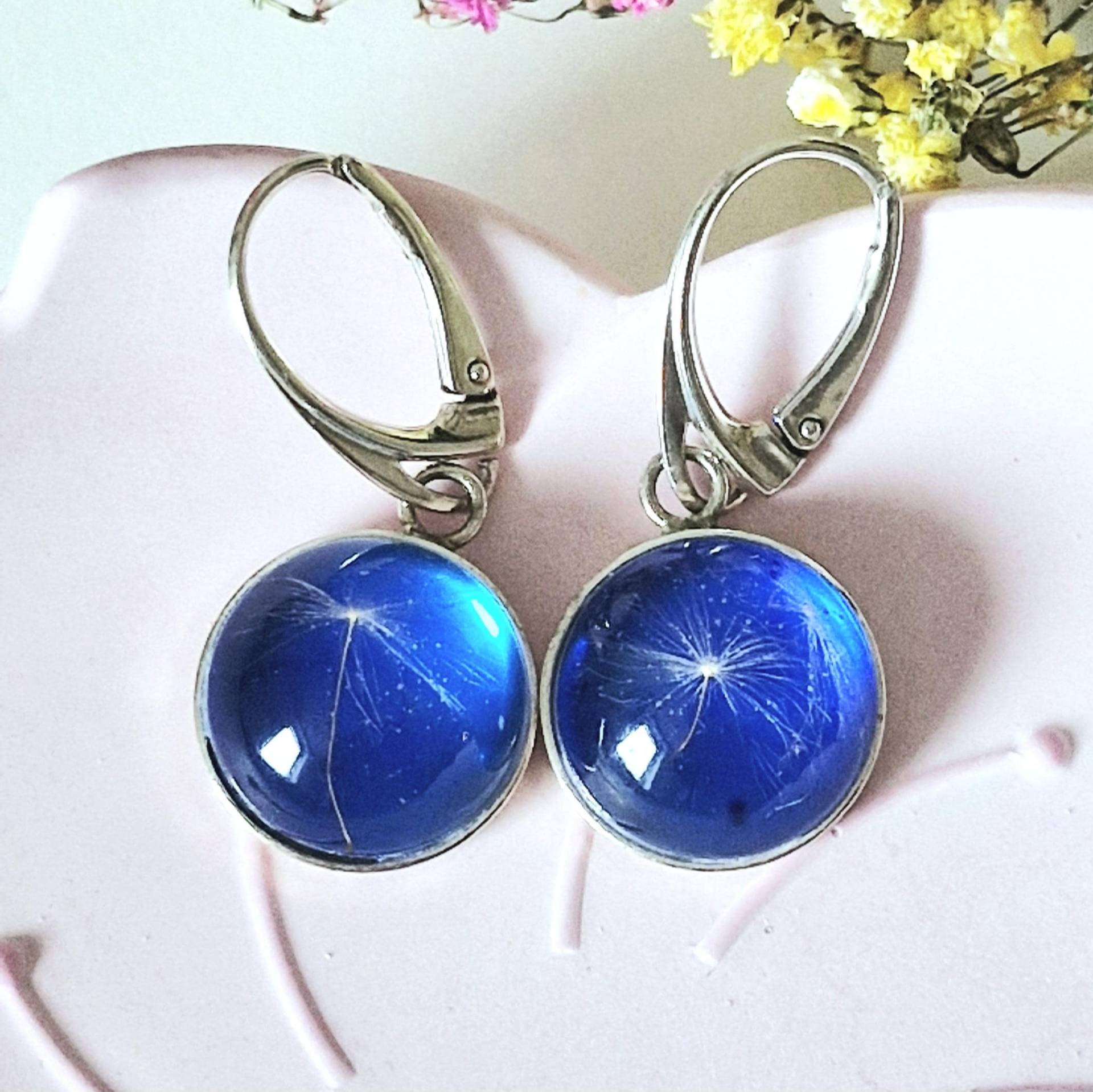 Pusteblumen-Ohrringe Blau Oder Lila Handgemachter Resin-Schmuck Mit Echten Samen Symbol Für Wünsche & Neubeginn 925 Silber von silvianas
