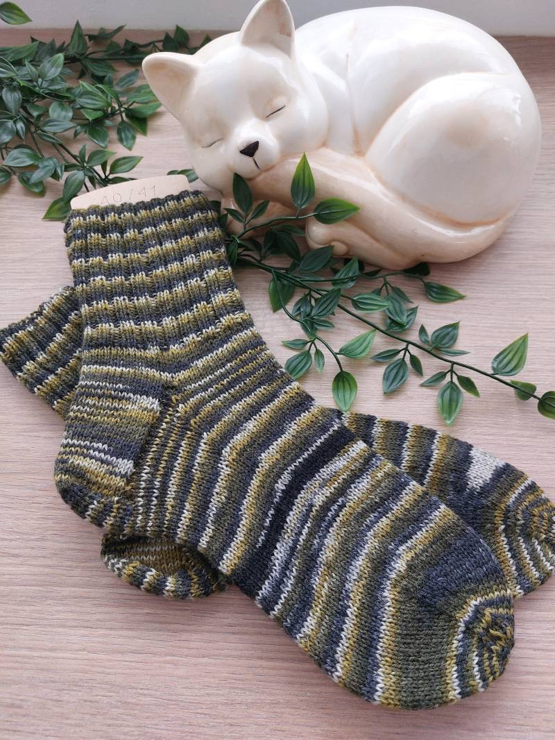 Handgestrickte Socken Aus Schurwolle, Gr. 40/41 von silviassockenland