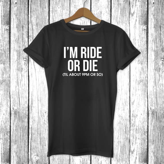 Ich Bin Fahre Bis Ungefähr 21 Uhr Oder So | Lustiges Unisex Geschenk Für Ihn Sie, Frau Freundin Mutter T-Shirt, Mutterschaft Herren Damen Shirt von simpleeDmaree