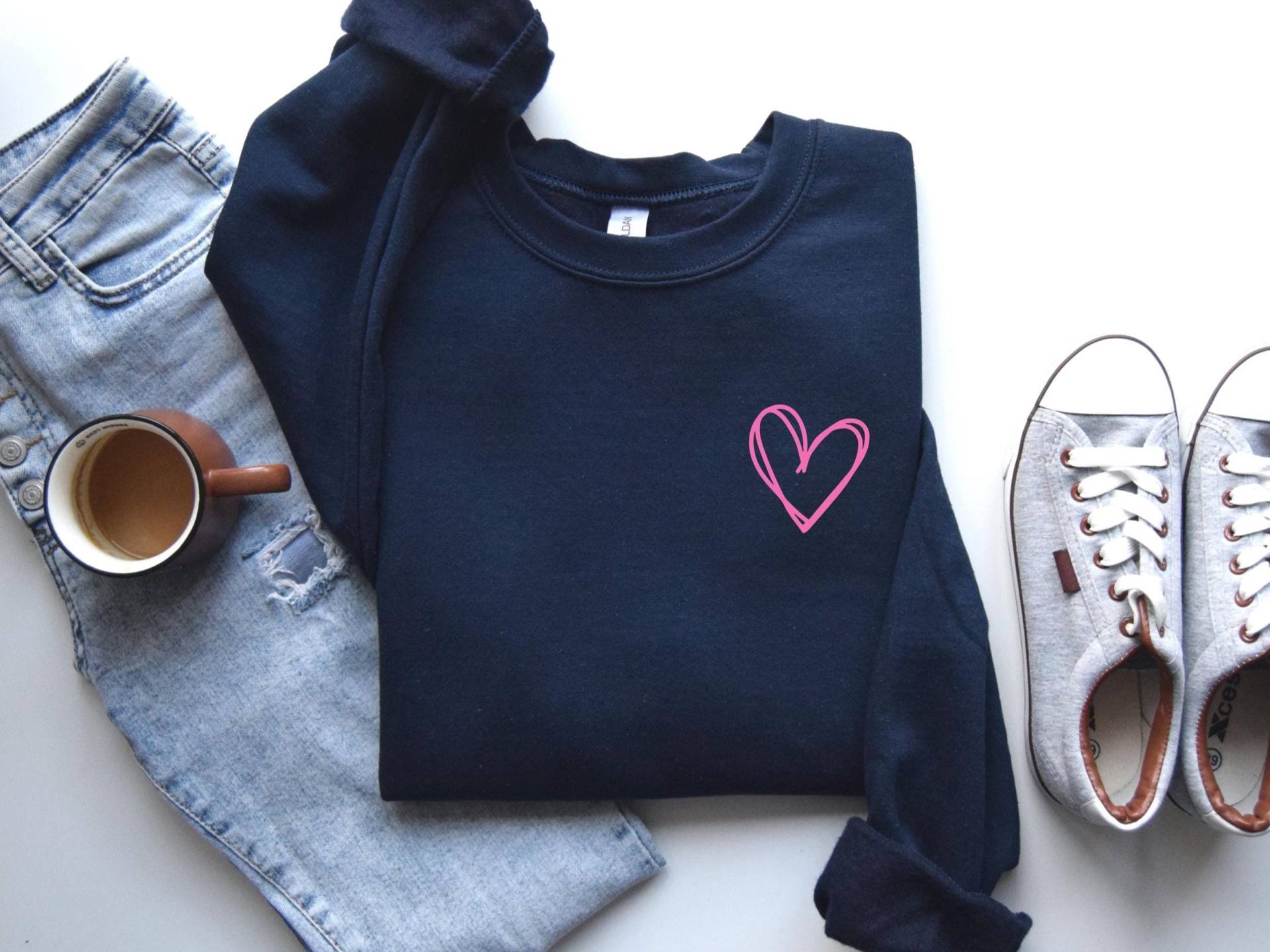 Pinkes Herz Sweatshirt, Pullover, Liebe Pink Heart, Yoga Love Sweater, Geschenk Für Sie, Pullover von simplforyou