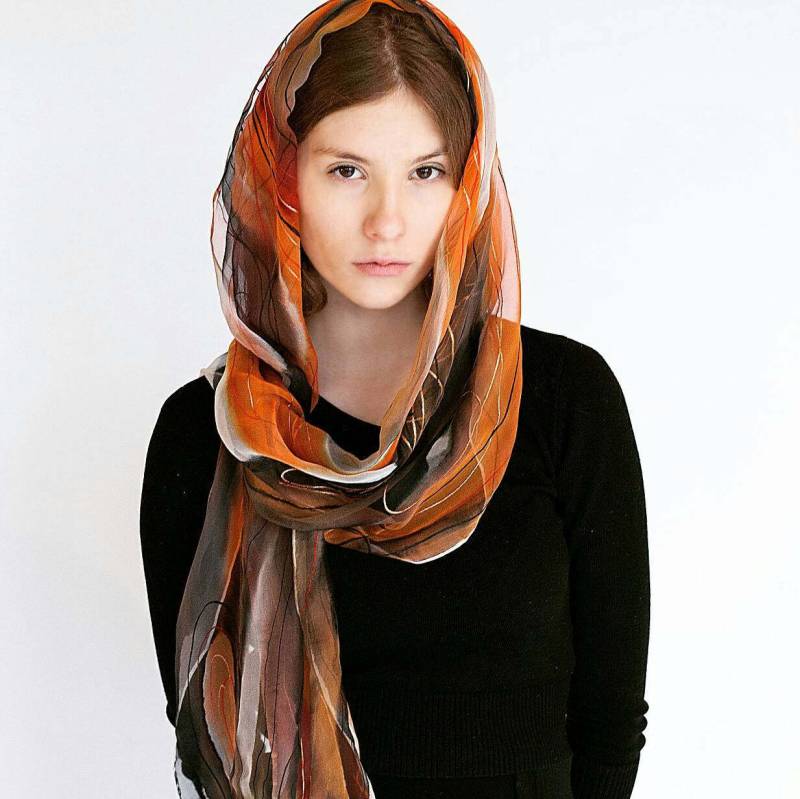 Handbemalter Chiffon Seidenschal Abstrakte Flamme Kunst Wrap Handbemalter Chiffon Seidenschal Abstrakte Flamme Kunst Wrap von singingscarves