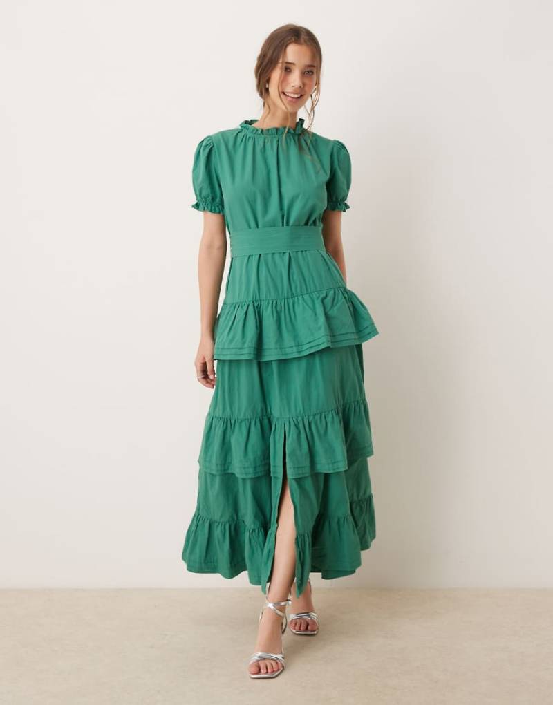 Dream Sister Jane - Gestuftes Maxikleid in Grün mit Puffärmeln von sister jane