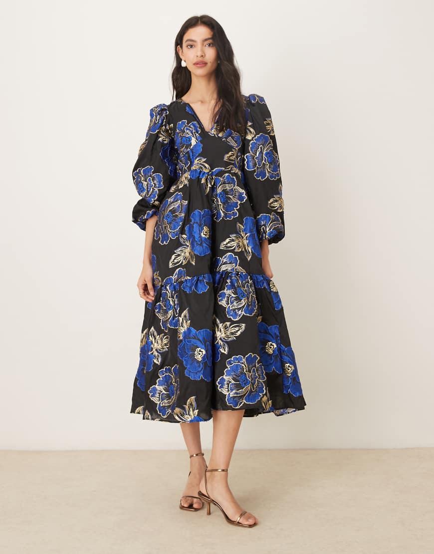 Sister Jane - Blues - Midikleid in Schwarz mit blauem Jacquard-Blumenmuster von sister jane