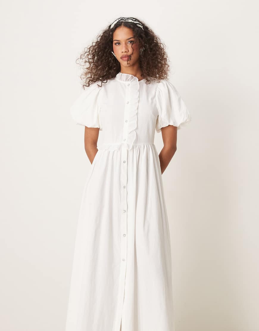 Sister Jane - Maxikleid in Elfenbeinweiß mit Rüschen von sister jane