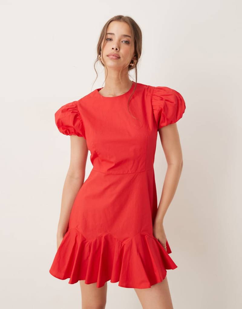 Sister Jane - Minikleid in Rot mit Puffärmeln und Rüschensaum von sister jane