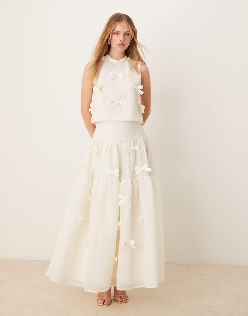 Sister Jane x ASOS - Oberteil in Weiß mit Schleifenverzierungen von sister jane