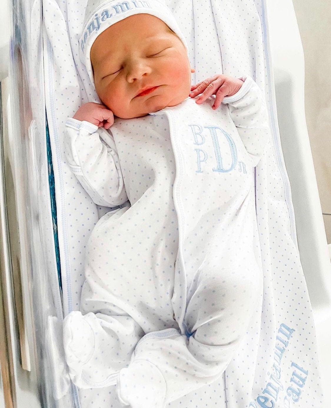 Baby Jungen Outfit, Füßchen Neugeborenen Füßchen, Blaue Pünktchen, Kleidung, Jungen, Neugeborene von skcreationss