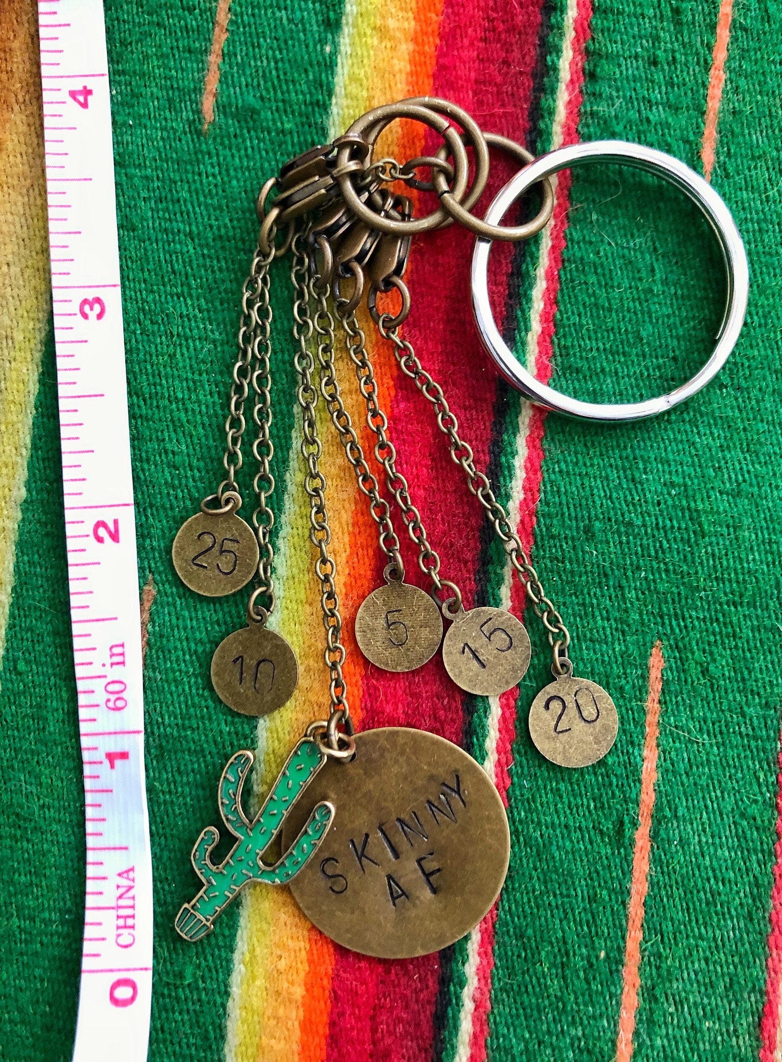Dünner Af Gewichtsverlust Schlüsselanhänger, Personalisierte Reise, Charme, Tracker Motivation, Weight Watchers Diät Lustiger Charme Dünner Af Gewichtsverlust Schlüsselanhänger, Personalisierte Reise, Charme, Tracker Motivation, Weight Watchers Diät Lustiger Charme von skinnyaf
