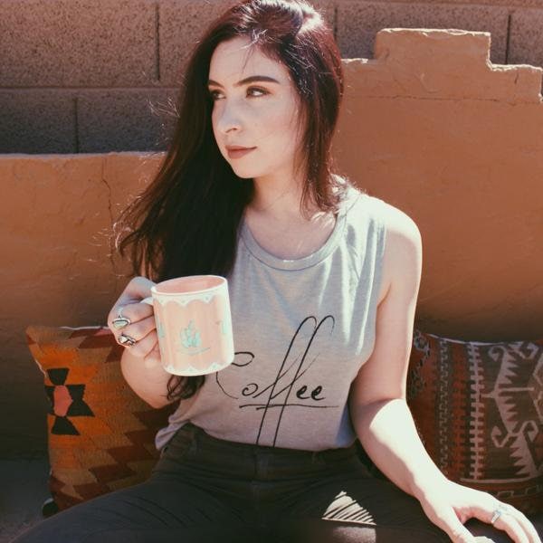 Kaffee Muskelshirt, Handbedrucktes Shirt, Siebdruck T-Shirt von skylinefever