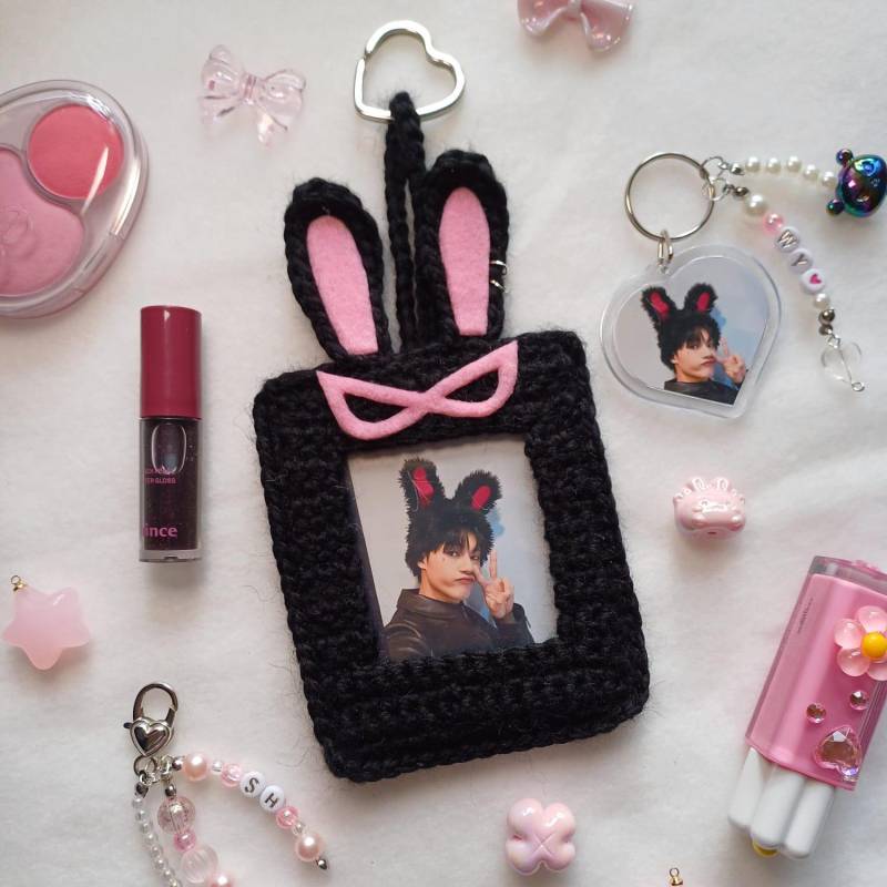 Kpop Crochet Pc Halter Fotokarte Ateez Mito Bunny Alternative Handmade Keychain Konzert Y2K von skzoosaurus