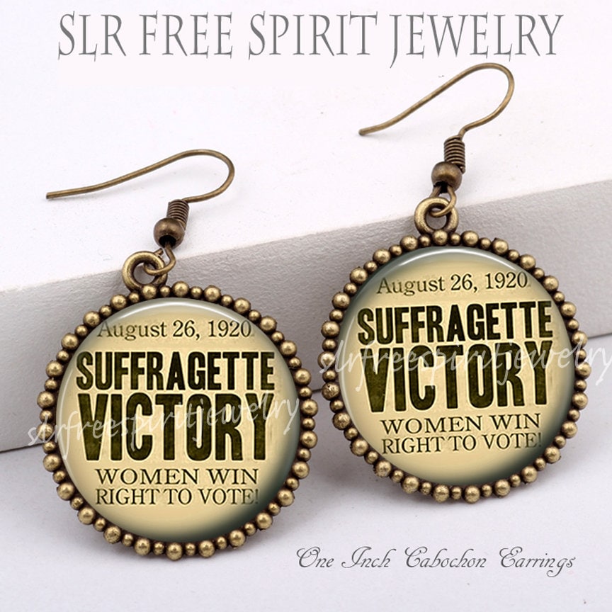 Suffragette Victory Ohrringe, Frauengeschichte, Stimmen Für Frauen, Politik, Frauenbewegung, Fotobildschmuck von slrfreespiritjewelry