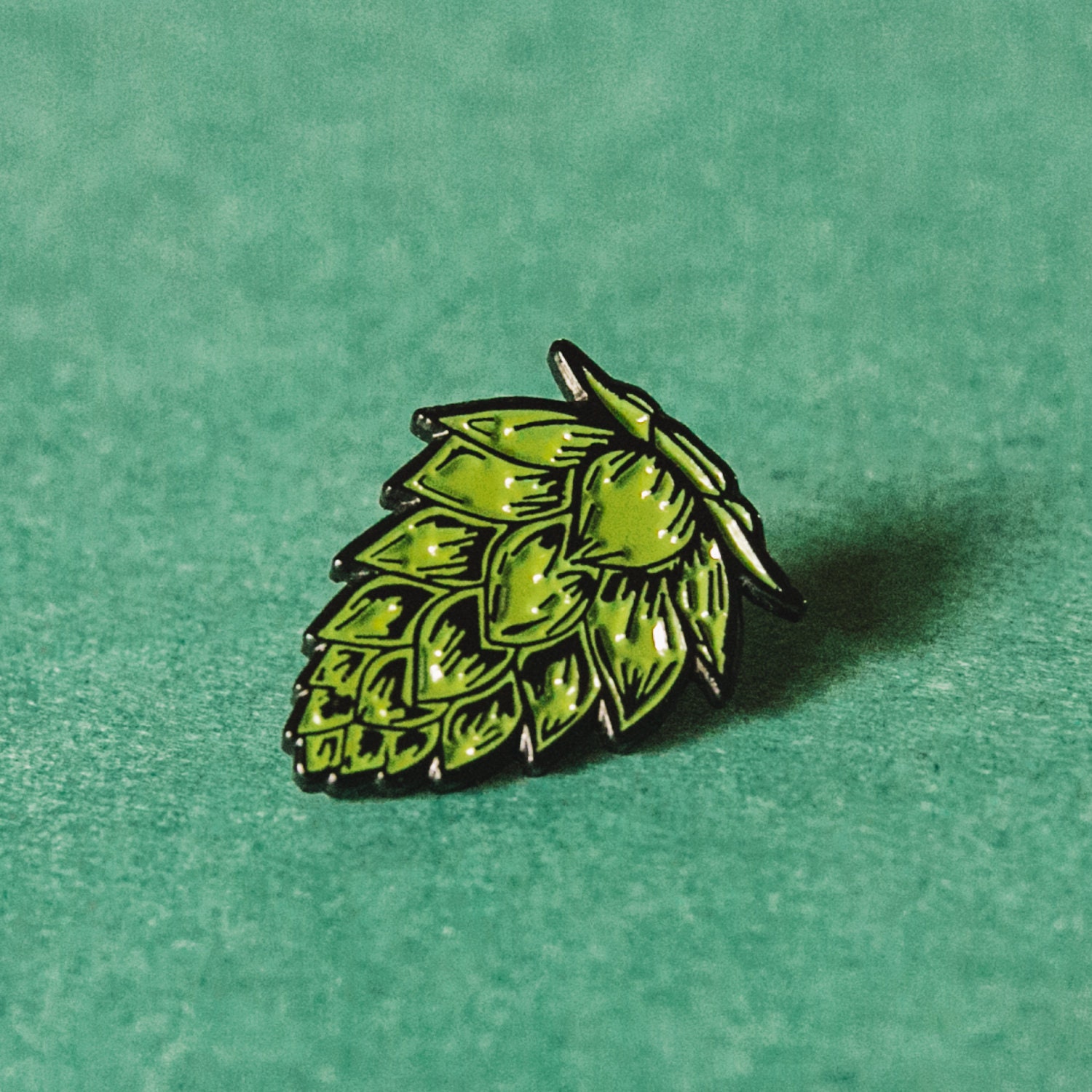 Hopfen Emaille Bier Pin | Anstecknadel Geschenk Hopfen Emaille Bier Pin | Anstecknadel Geschenk von smallbatchcraftpins