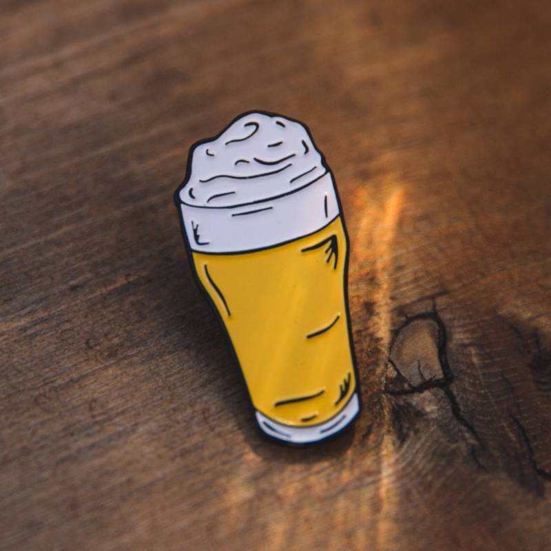 Slow Pour Pils Beer Pin - Bier Geschenk Liebhaber Lager Lover Slow Pour Pils Beer Pin - Bier Geschenk Liebhaber Lager Lover von smallbatchcraftpins
