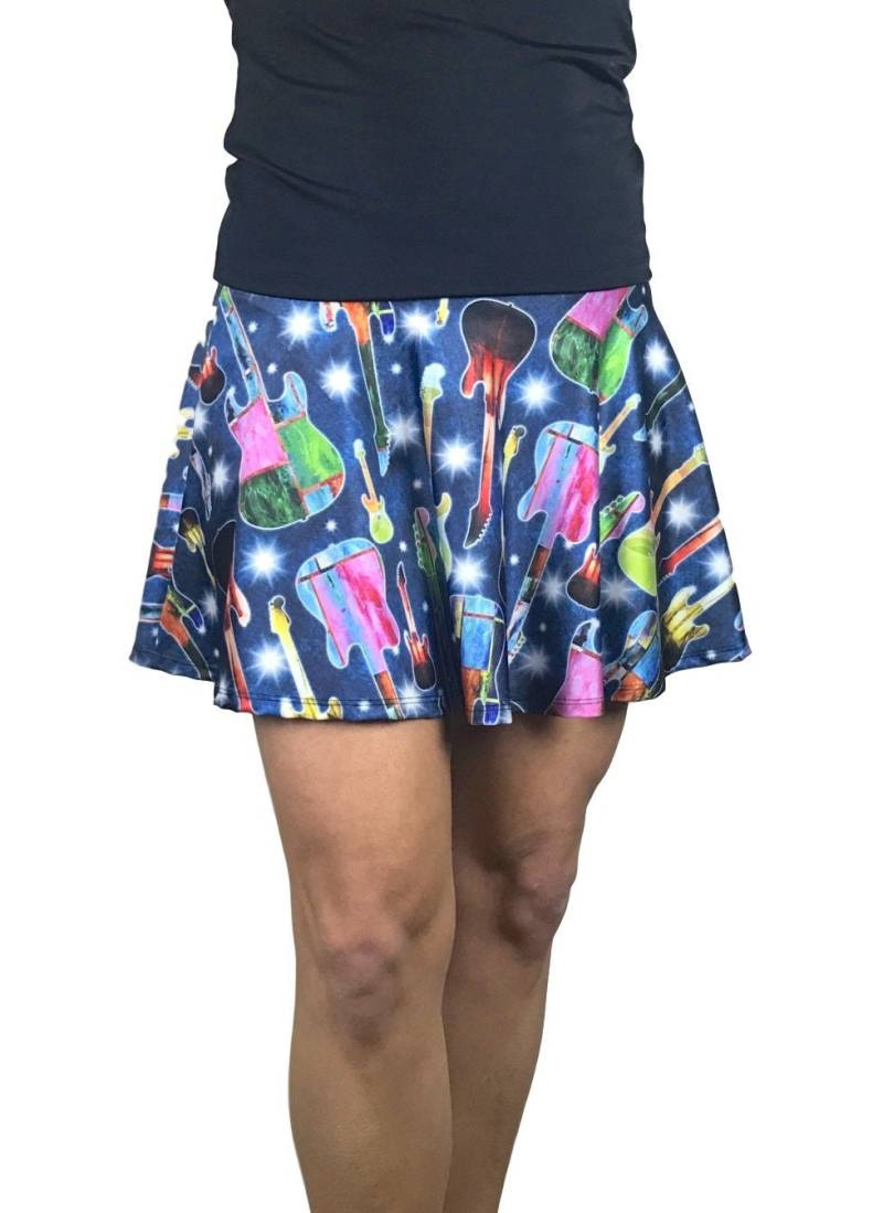Gitarre Rock "N' Roll Print Athletic Flare Mit Kompressionshüren Und Tasche - Tennisrock, Golfrock, Laufrock Gitarre Rock "N' Roll Print Athletic Flare Mit Kompressionshüren Und Tasche - Tennisrock, Golfrock, Laufrock von smashdandy