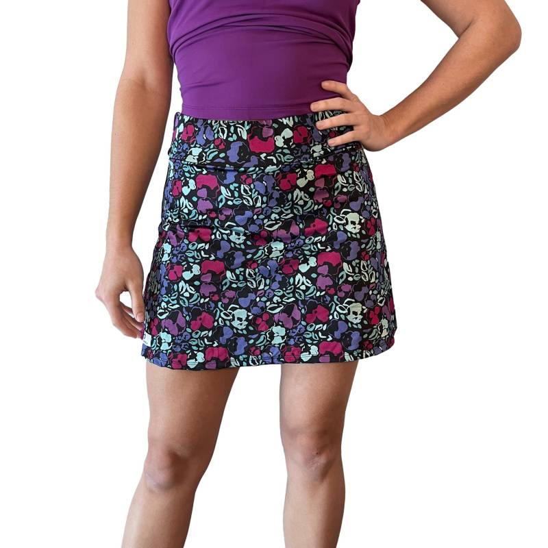Purple Floral Athletic Slim Golf Rock Mit Eingebauter Kompressionsshorts Und Taschen Purple Floral Athletic Slim Golf Rock Mit Eingebauter Kompressionsshorts Und Taschen von smashdandy