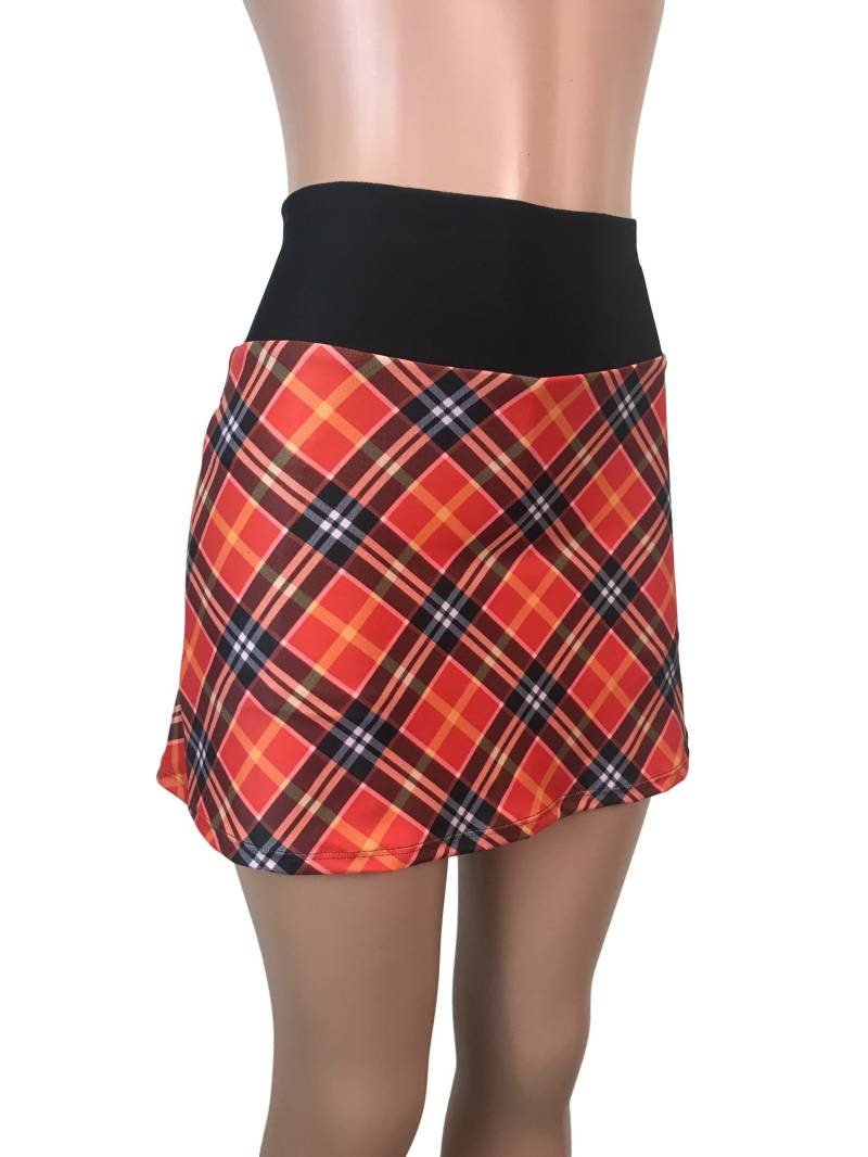 Rot Karierter Athletic Slim Rock Mit Eingebauter Kompressionsshorts Und Tasche - Tennisrock, Golfrock, Laufrock von smashdandy