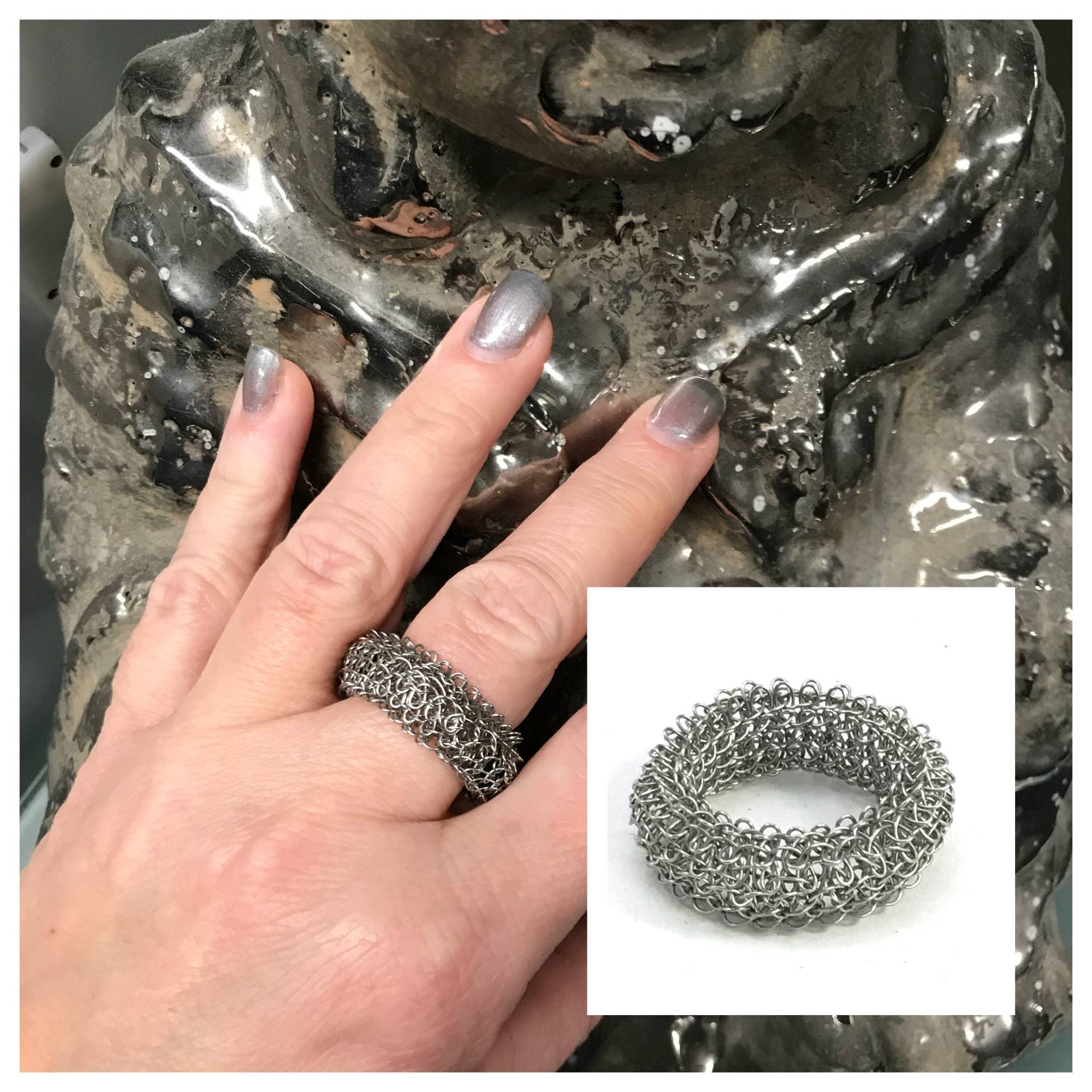 Fingergestrickter Edelstahl-Ring von smdesignatelier