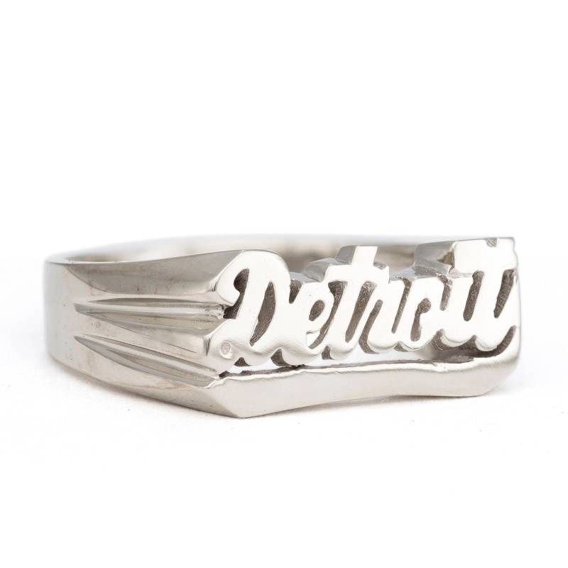 Detroit Ring von snashjewelry