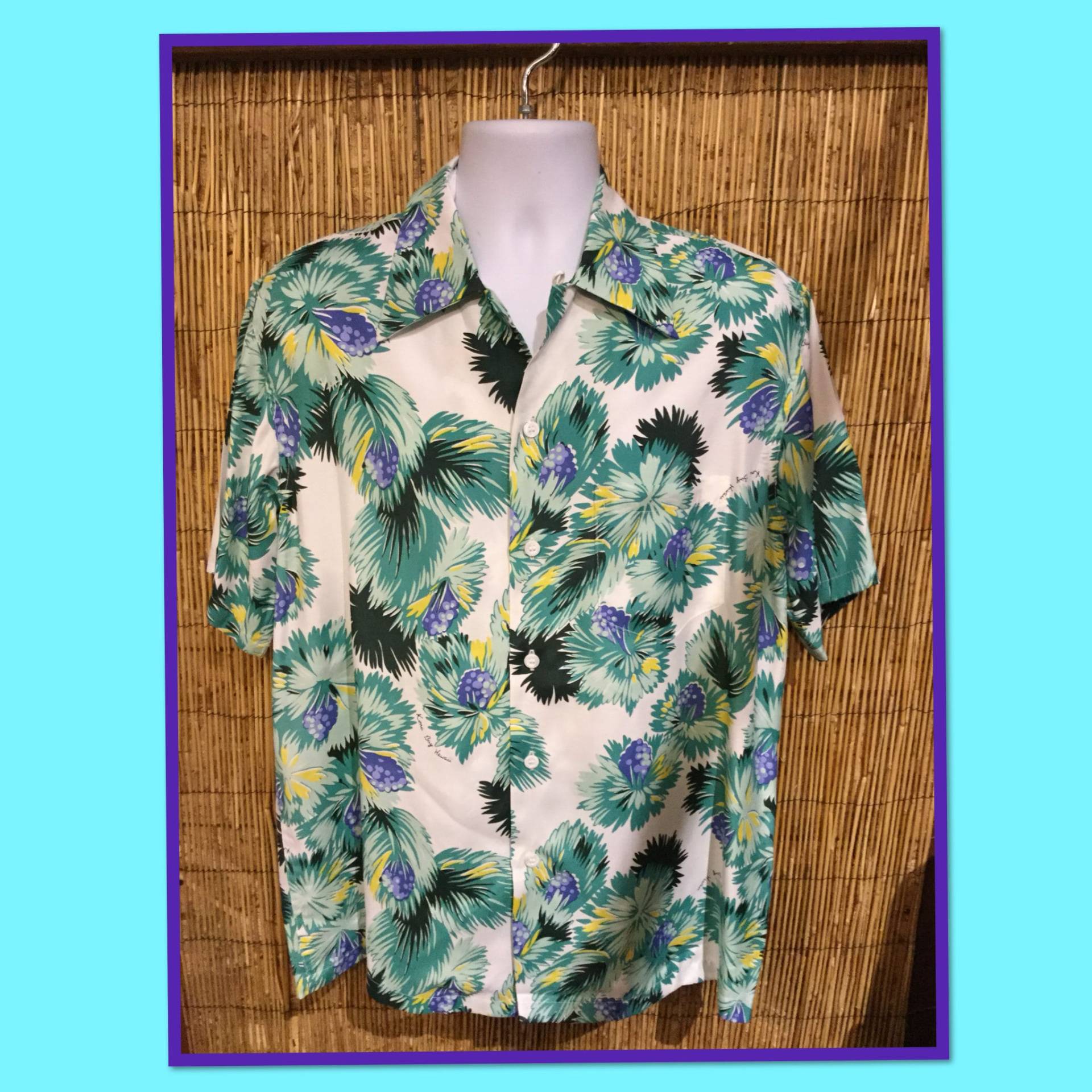 1940Er Jahre Reproduktion Hawaiihemd „Kona Bay". Momentan Nur in Größe Large Verfügbar 1940Er Jahre Reproduktion Hawaiihemd „Kona Bay". Momentan Nur in Größe Large Verfügbar von sneakytiki