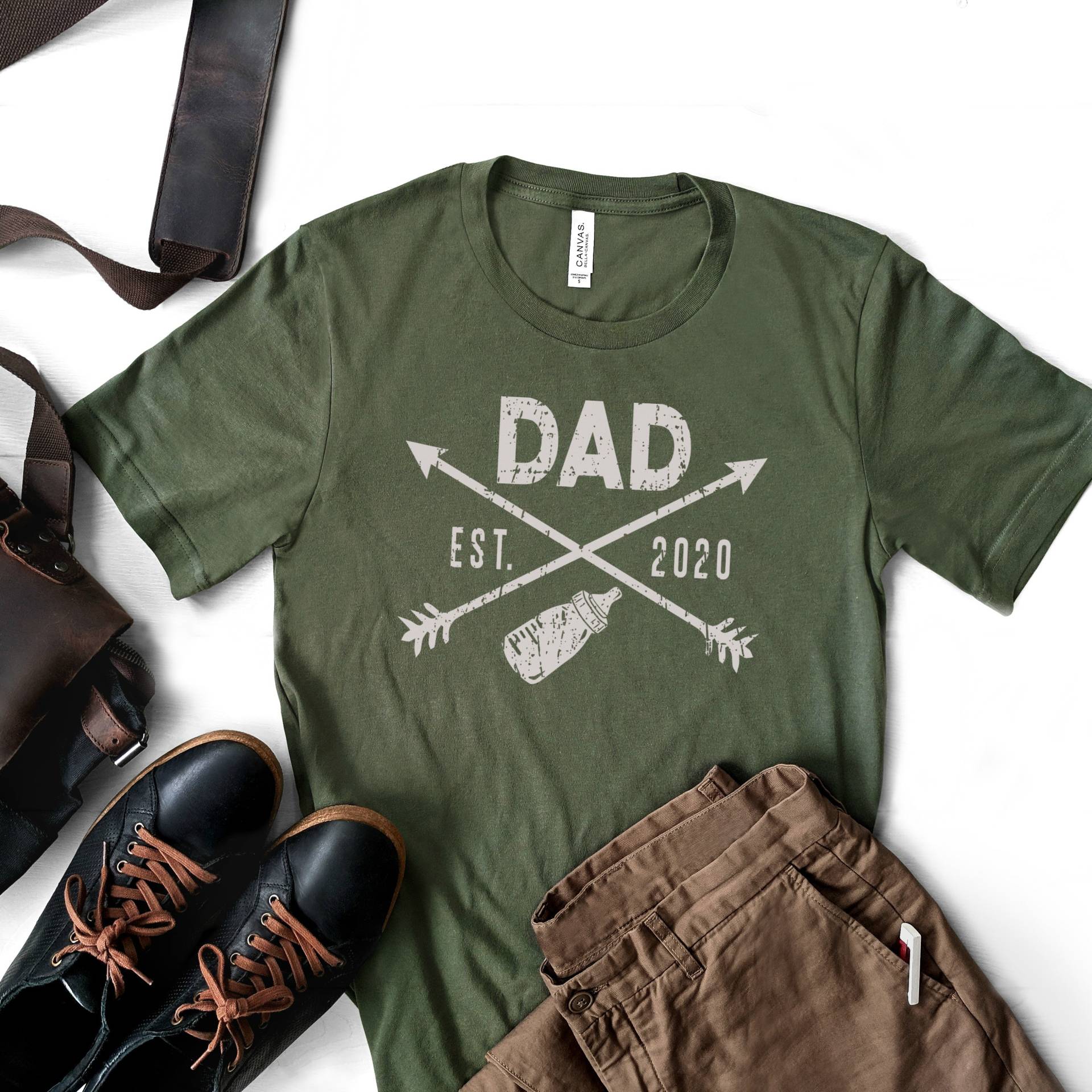 Neuer Vater Shirt Für Schwangerschaftansage, Krankenhaus, Vatertagsgeschenk, Erster Hergestellt Mit Benutzerdefiniertem Jahr von snowypalms