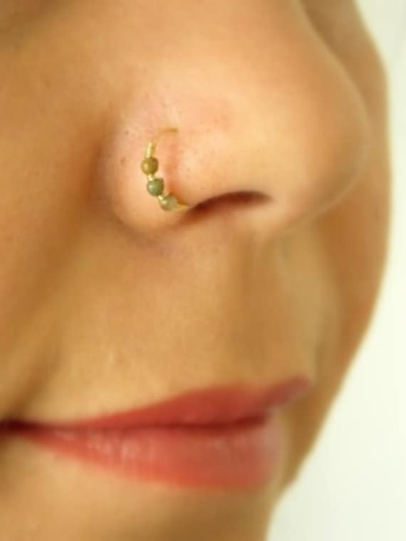 Unakit Edelstein Piercing - Perlen Nasenring Gold Filled Nasen Hoop- Helix Kleiner Hoop von sofisjewelryshop