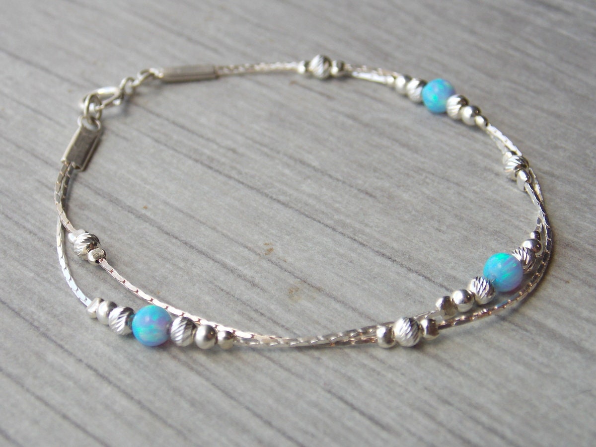 Opal Armband, Perlen Minimal Gold Winziges Schmuck Opal Armband, Perlen Minimal Gold Winziges Schmuck von sofisjewelrystore