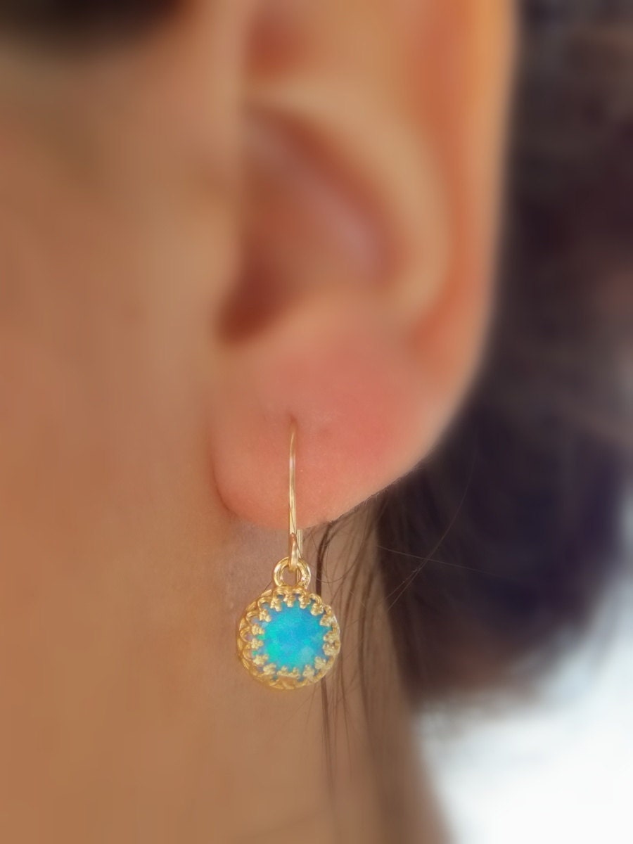 Opal Ohrringe Krone Lünette Sterling Silber Oder Gold Gefüllt, Schmuck, Geschenk Für Sie, Baumeln Ohrringe, Oktober Geburtsstein Opal Ohrringe Krone Lünette Sterling Silber Oder Gold Gefüllt, Schmuck, Geschenk Für Sie, Baumeln Ohrringe, Oktober Geburtsstein von sofisjewelrystore