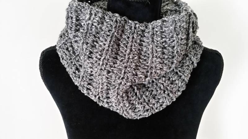 Handgemachter Häkelschal Grauer Tweed-Loop, Von Outlander Inspiriert von softtotouch
