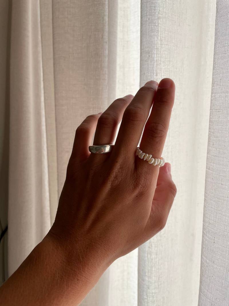 Little Bulbous Ring von solannathelabel