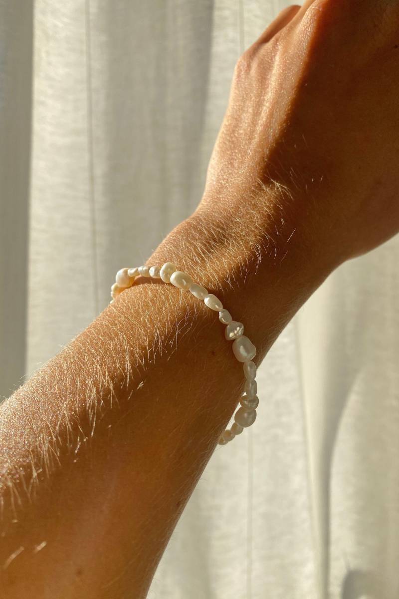 Pearl Bracelet von solannathelabel