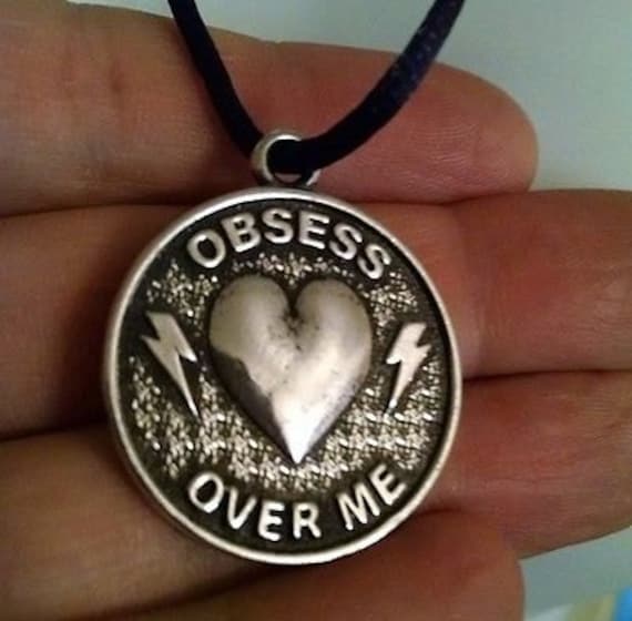 Obsess Over Me Anhänger Free Cord Secret Instructions Love Magick Okkult Obsess Over Me Anhänger Free Cord Secret Instructions Love Magick Okkult von solarvision