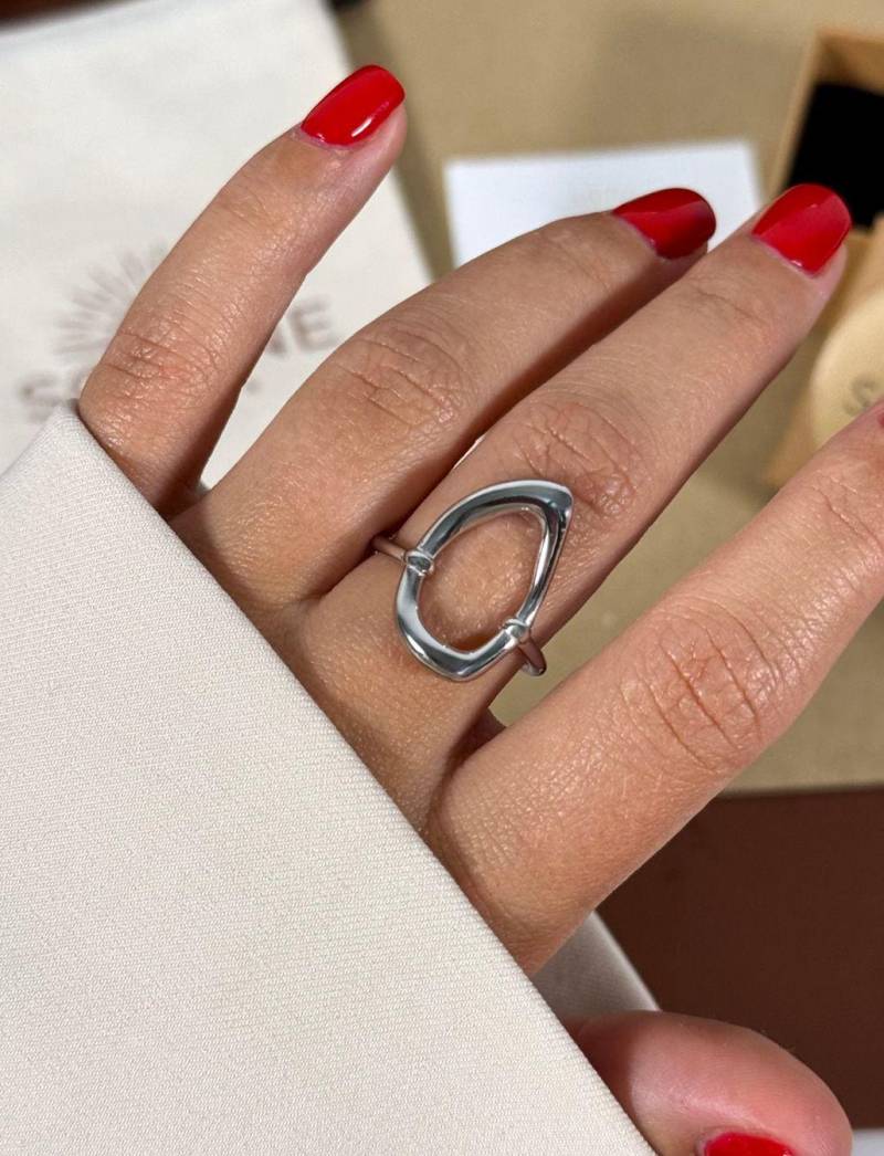 Adjustable Stainless Steel Silver Ring | Modern Minimalist Unisex Open Band Hypoallergenic & Water-Resistant von solynebijoux