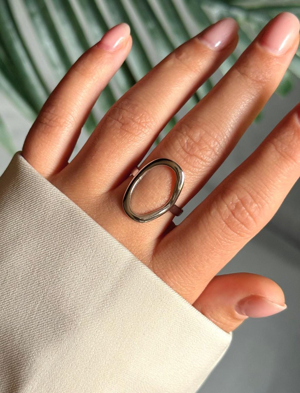 Chunky Ring - Stainless Steel, Adjustable Oval Open, Unisex Minimalist Jewelry von solynebijoux