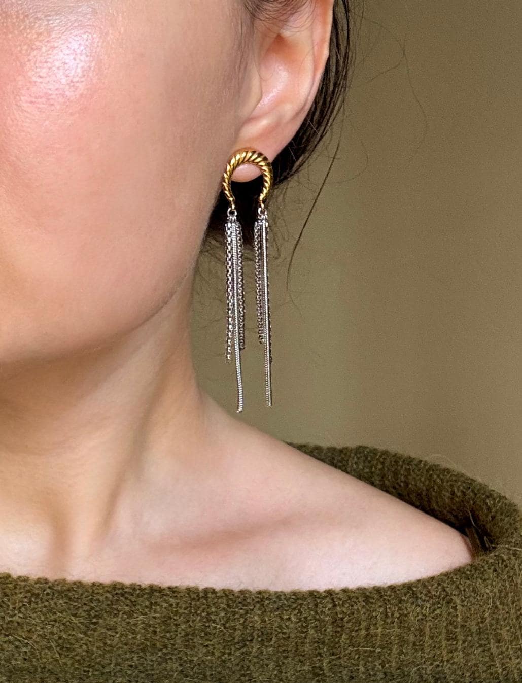 Gold Silver Dangle Earrings, Chunky Chain Long Statement Drop Earrings , Two Tone Modern Elegant Unique Gift For Her von solynebijoux