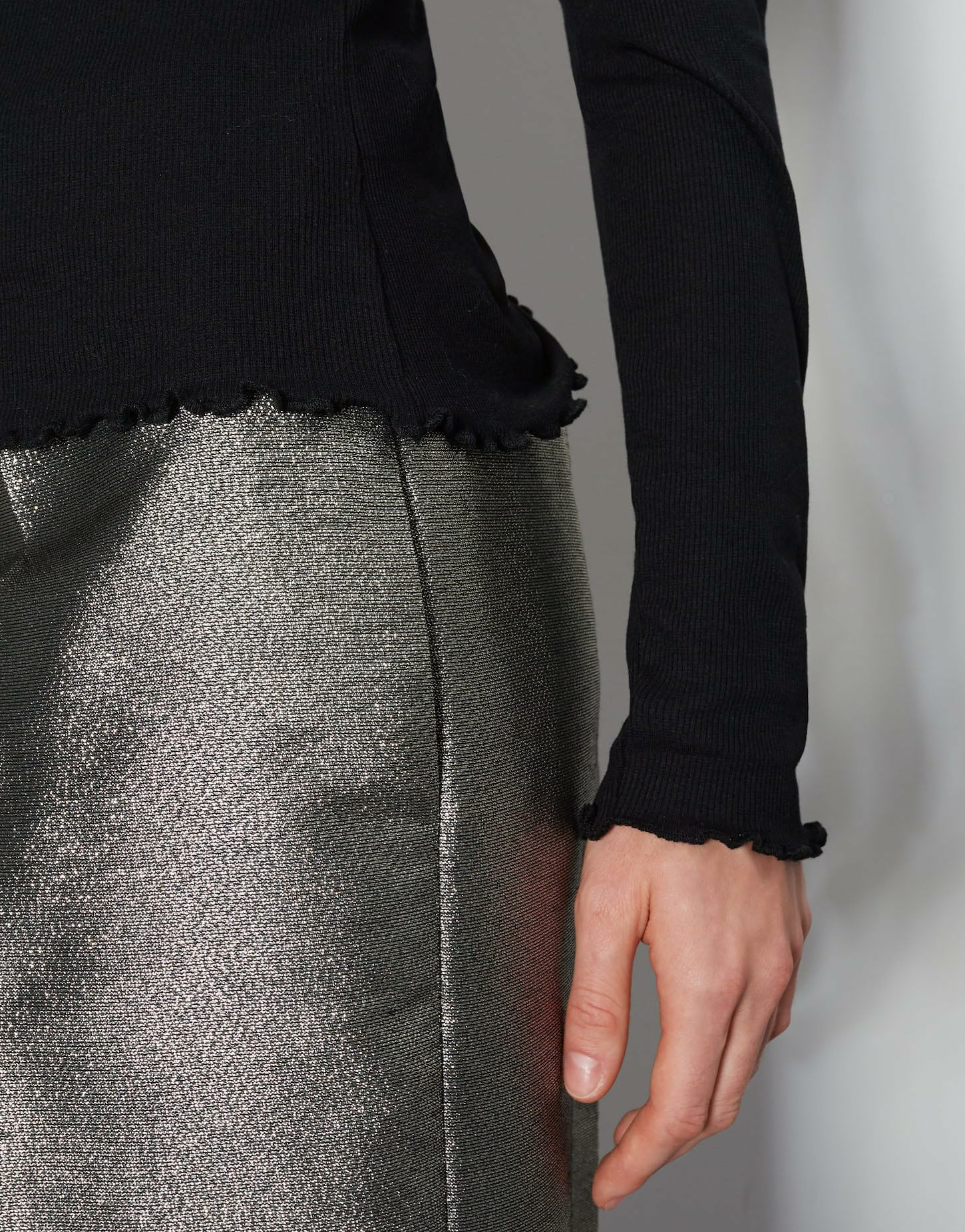 Damen Langarmshirt | Geripptes V-Shirt KALYA Slim aus Viskose Mix von someday