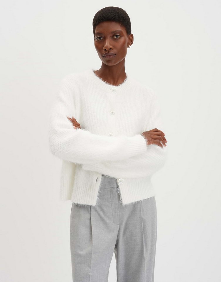 someday Cardigan TANNELIE Slim mit haarigem Effektgarn Slim Cardigan mit haarigem Effekt und Rundhalsausschnitt von someday