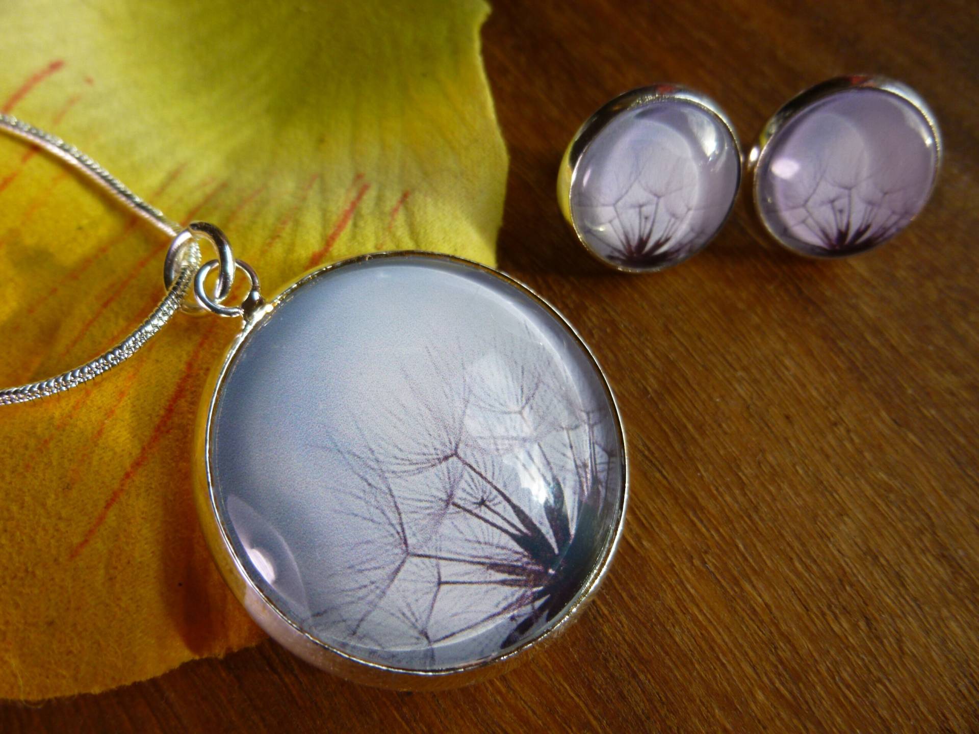 Schmuckset Silber ~ Anhänger & Ohrstecker Pusteblumen Kette, Wünsch Dir Was Geschenk Freundin, Schmuck, Blumen Kette Schmuckset Silber ~ Anhänger & Ohrstecker Pusteblumen Kette, Wünsch Dir Was Geschenk Freundin, Schmuck, Blumen Kette von sommerelf