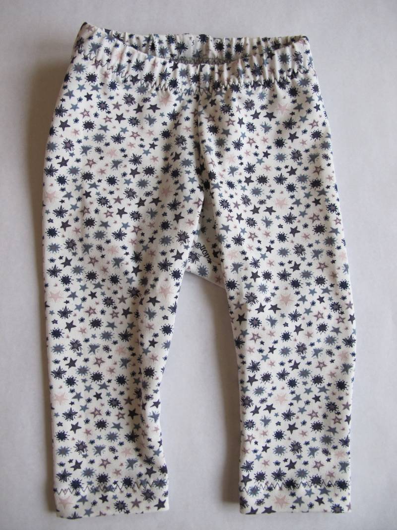Babyleggings Weiß Mit Sternen Gr. 68 Babyleggings Weiß Mit Sternen Gr. 68 von sonjasonneDE