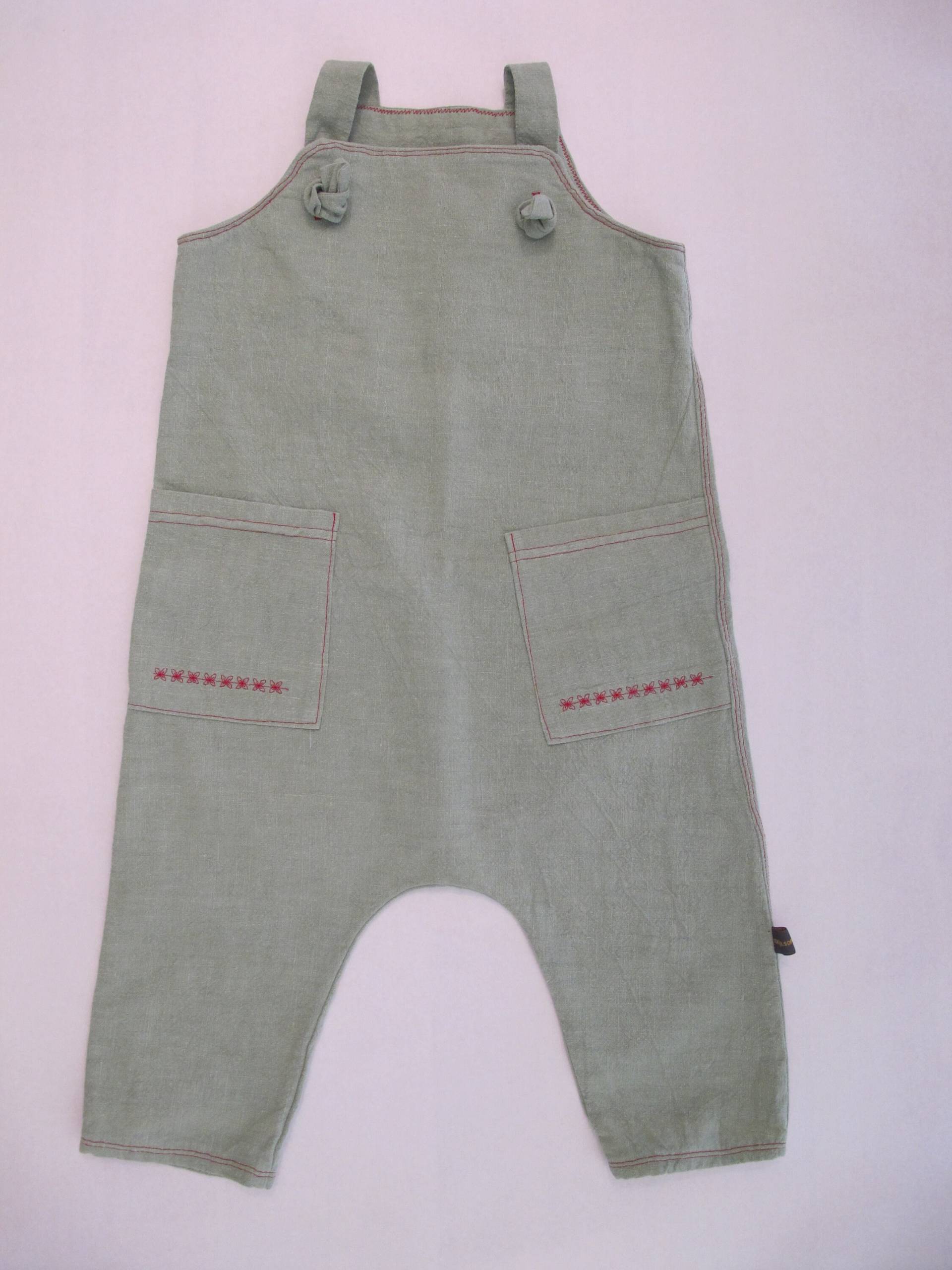 Hellgrüne Leinen-Latzhose Im Retro-Look, Gr. 86/92 von sonjasonneDE