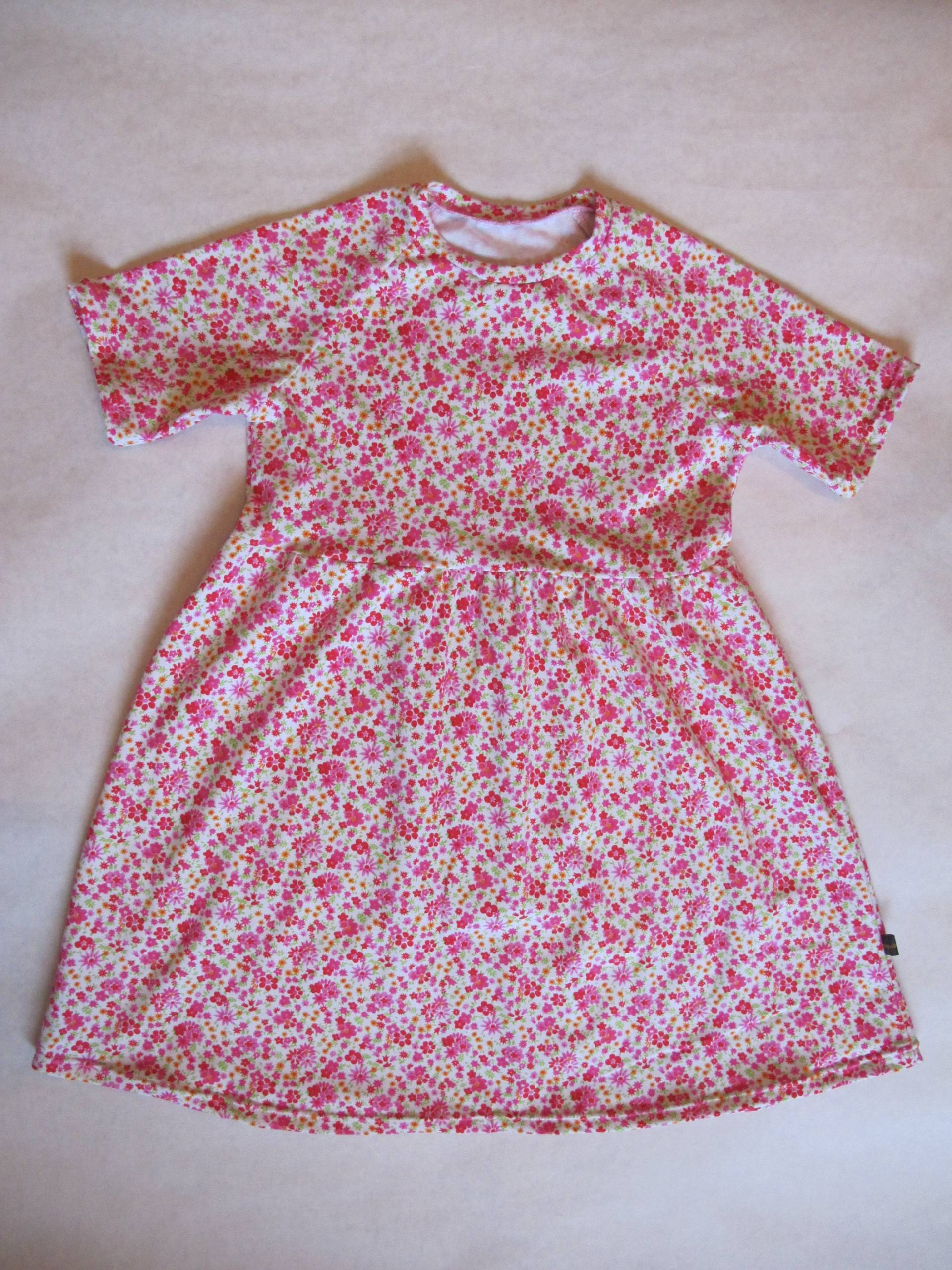 Jerseykleid Mit Blumenmuster Gr. 122 von sonjasonneDE